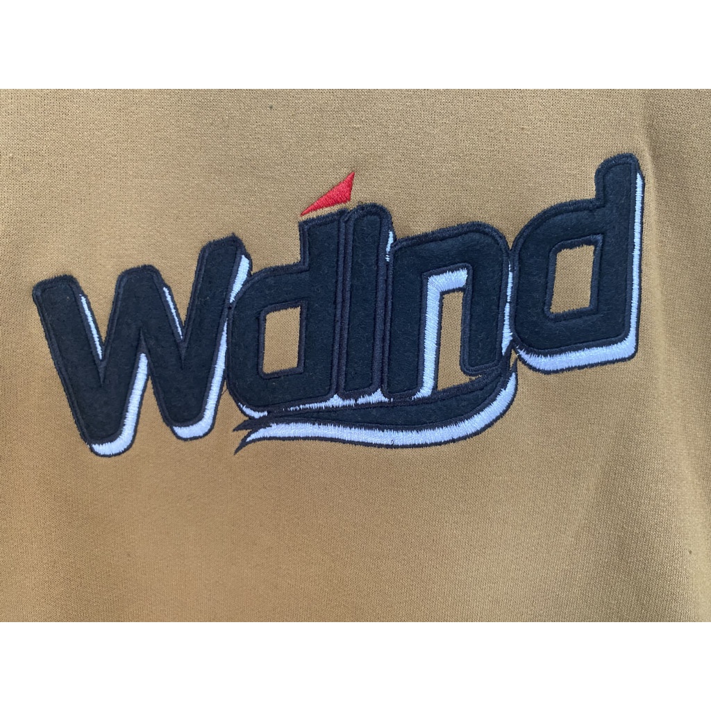 CREWNECK SWEATSHIRT WOODLAND.CO ORIGINAL