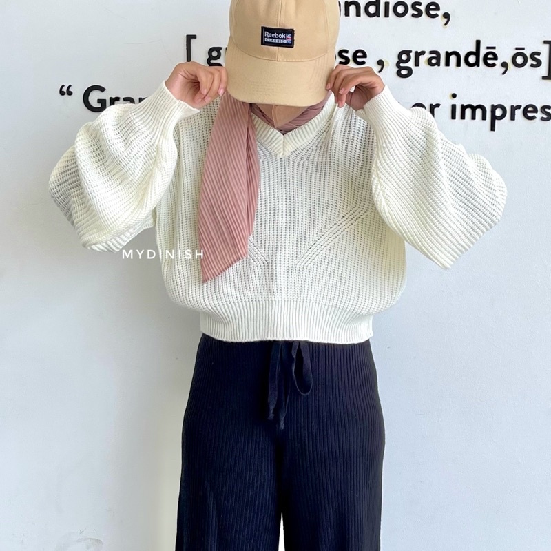Pony Crop  - Atasan Blouse Crop Wanita Terbaru