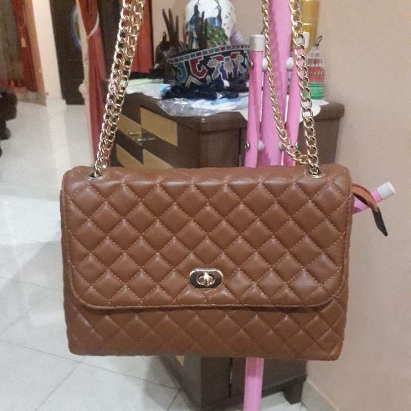 tas solder yongki komaladi