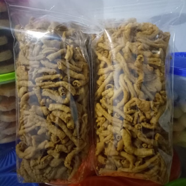 

Camilan kripik usus // snack kripik usus / kripik kulit ayam