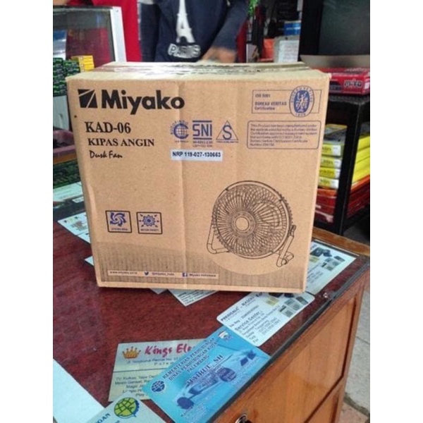 Miyako Kipas Angin Meja Mini 6 inch besi KAD - 06