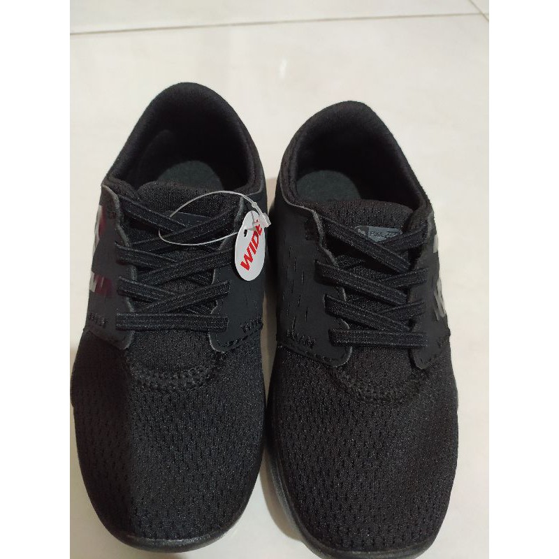 Sepatu Anak New Balance