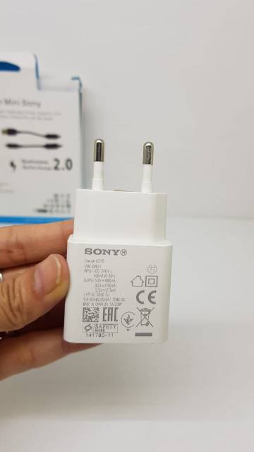 Charger Sony EP-800 Adapter Charger Mini Sony Xperia EP800 Kabel Data Micro / Android Casan Sony