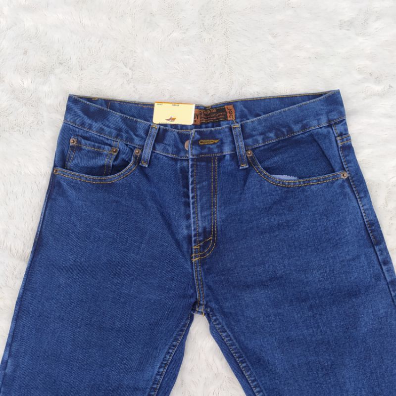 celana jeans pria standar 606 reguler .terlaris