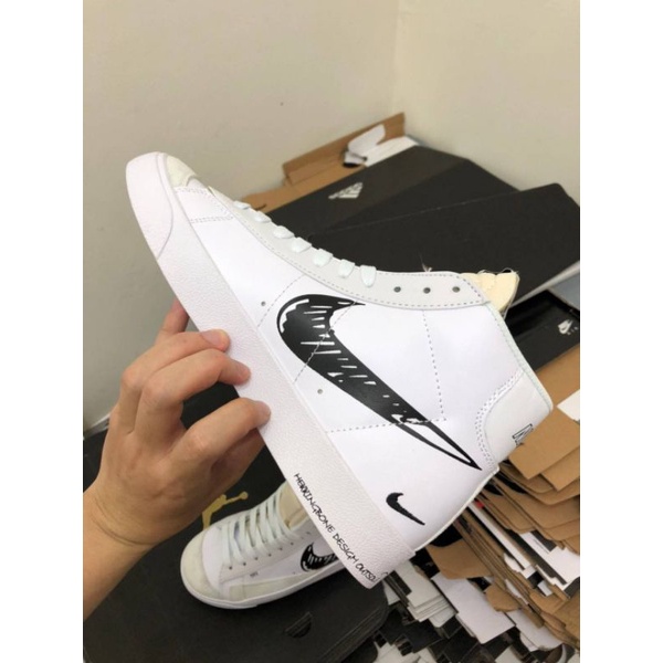 NIKE BLAZER SKETCH WHITE BLACK BNIB