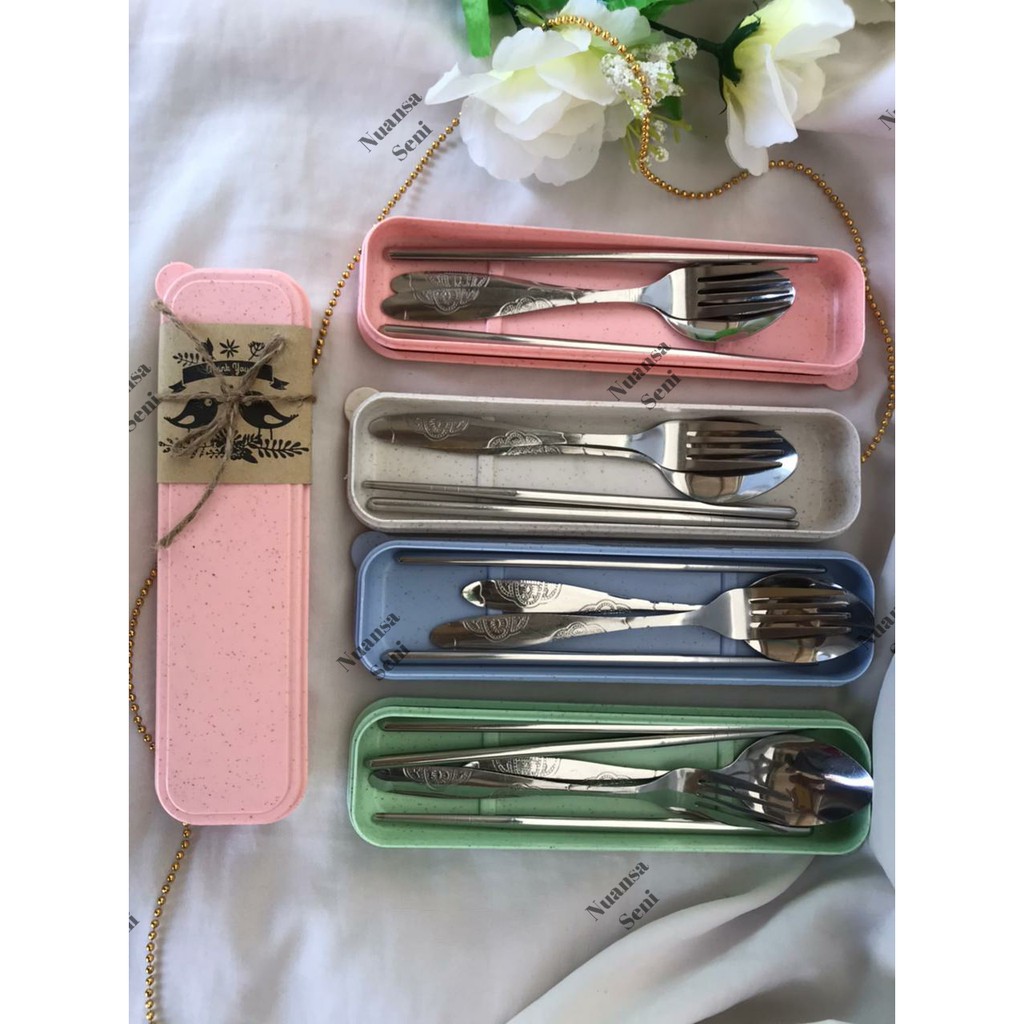 Souvenir Pernikahan Sendok Set Sendok Garpu Sumpit Stainless Box Jerami Sendok Travel Kit