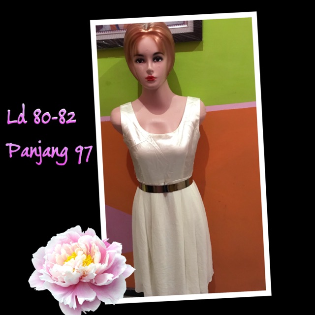 Dress putih polos