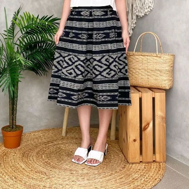 rok tenun terbaru - rok tenun blangket jepara - rok wanita - baju wanita - bawahan tenun wanita - ro