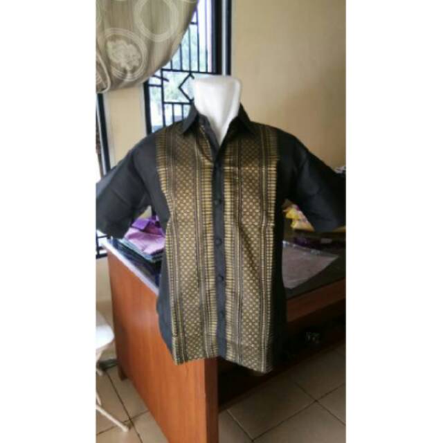 Kemeja tenun Bangkok