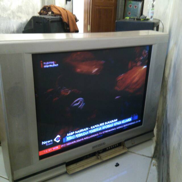 Tv 29inch Toshiba remote tp ada minus