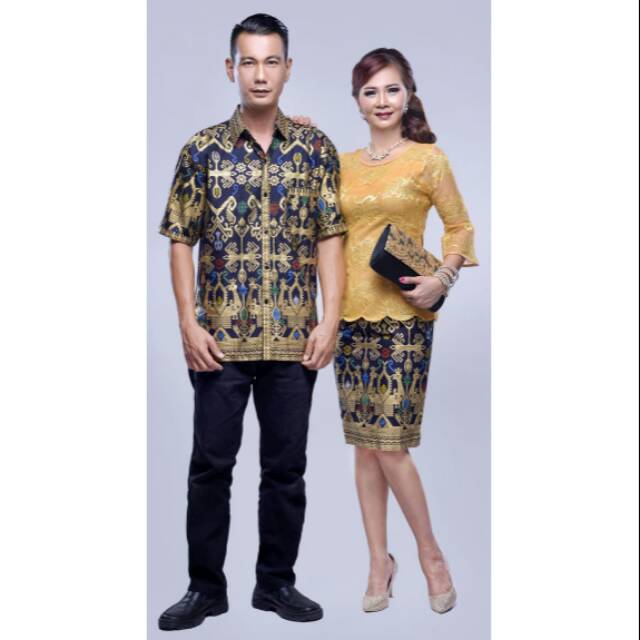 SET KEBAYA PENDEK BAHAN BROKAT, SARIMBET KEBAYA BROKLAT, SET KEBAYA BROKAT SIZE JUMBO, COUPLE KEBAYA
