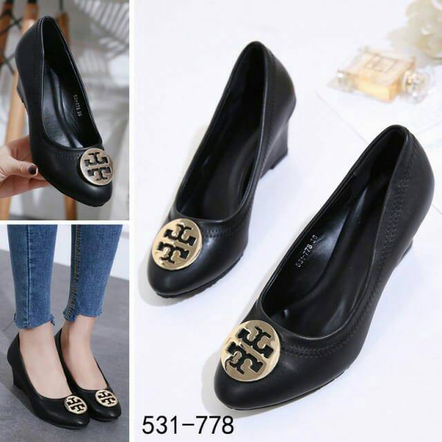 SEPATU TORY Burch CLASSIS WEDGES 531-778