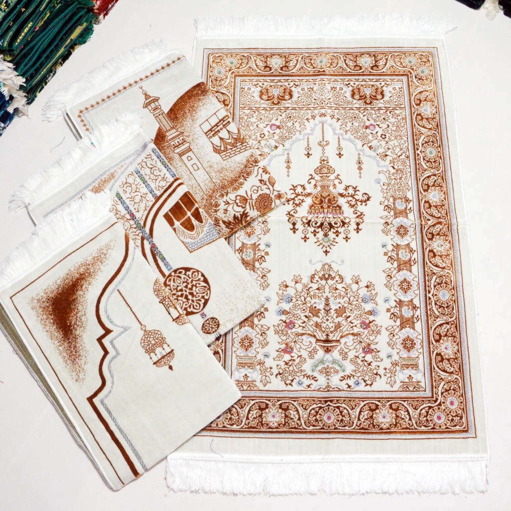 sajadah turki tebal dewasa dasar putih Sajadah bludru premium benang perak uk 70x110 motif  mewah