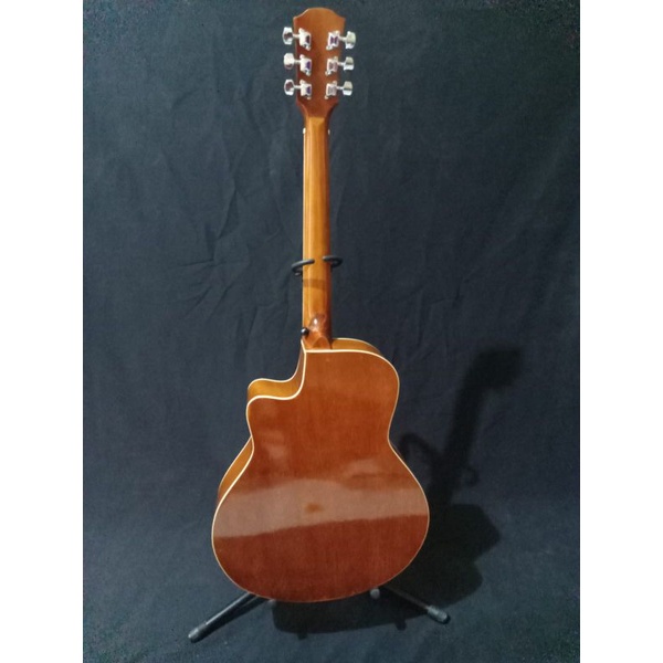 GITAR AKUSTIK ELECTRIK TAYLOR CUSTOM - sudah tanam besi