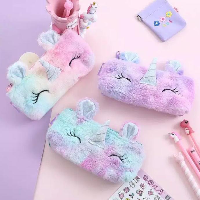 

TERLARIS Pastel Unicorn Plush Pencil Case / Tempat Pensil Unicorn Pelangi Lucu/TEMPAT PENSIL AESTHETIC/TEMPAT PENSIL ANAK PEREMPUAN/TEMPAT PENSIL LUCU/TEMPAT PENSIL 3D/TEMPAT PENSIL TRANSPARAN/TEMPAT PENSIL LUCU/TEMPAT PENSIL KOREA/TEMPAT PENSIL