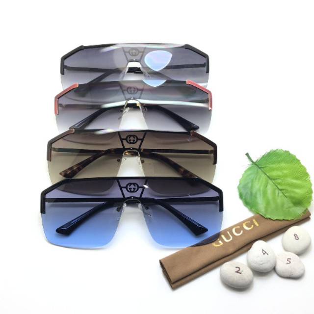 Kacamata Hitam Wanita Gucci 2458