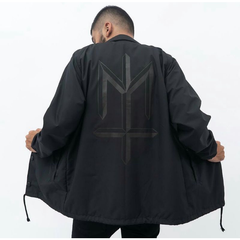 JAKET COACH MATERNAL DISASTER KLAB HITAM