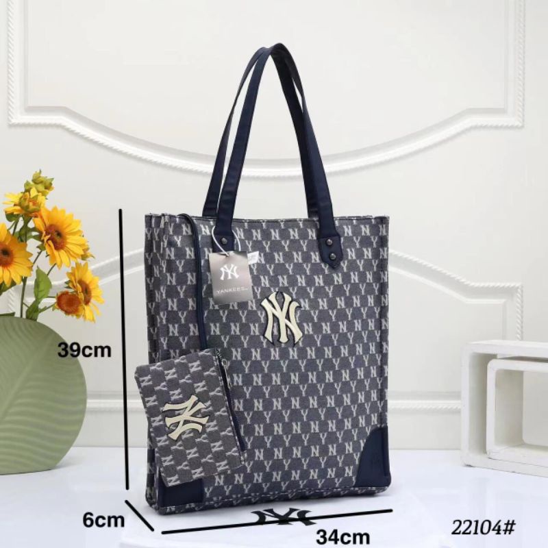 TAS MLB MONOGRAM TOTE NEW YORK YANKEES 22104#N