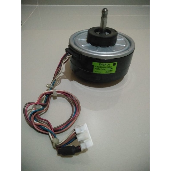 DINAMO FAN AC DAIKIN 2 PK ORIGINAL