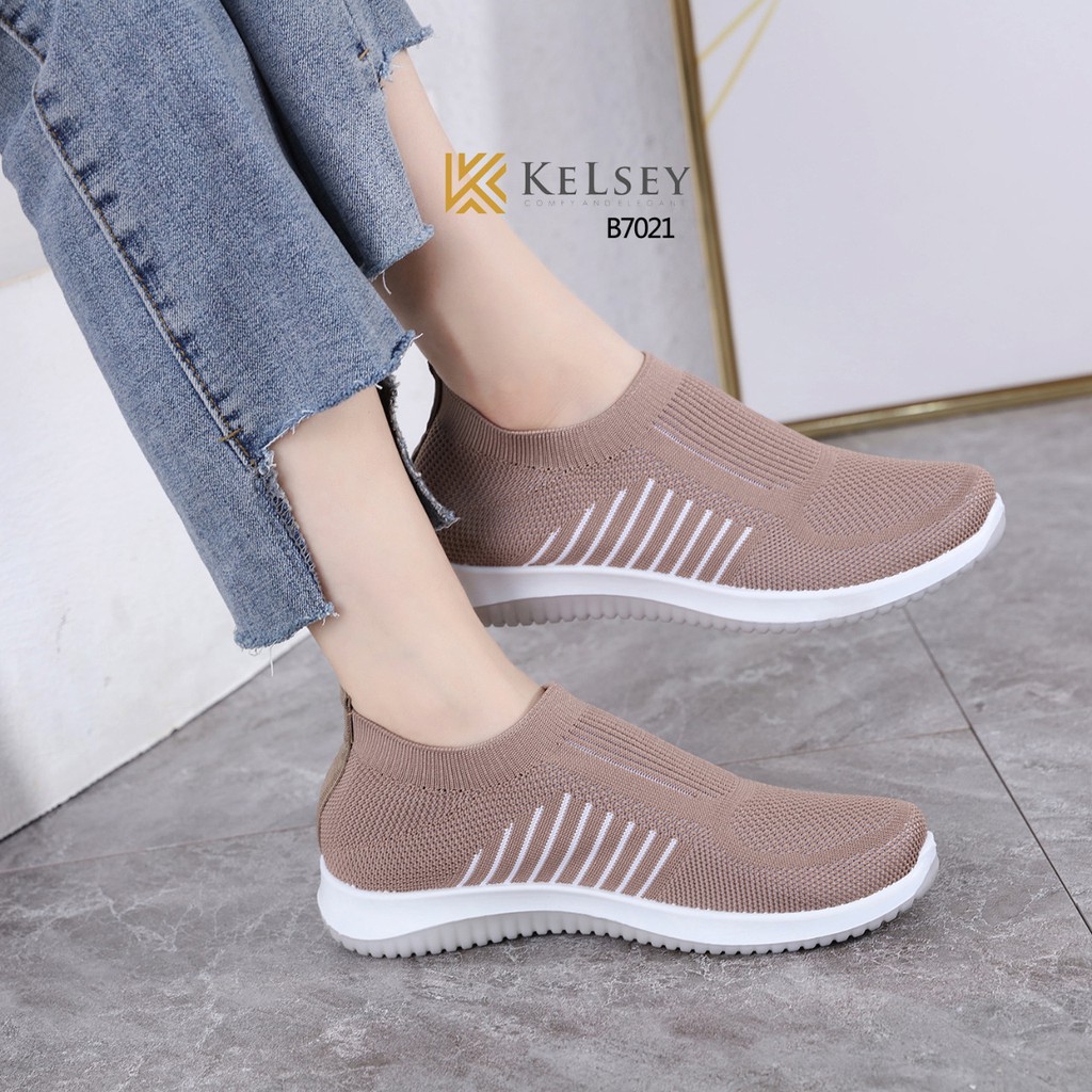 Kelsey Sepatu Wanita Flyknit Flat Shoes / Sepatu Sneakers Wanita B7021