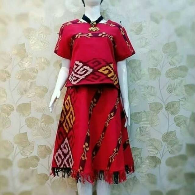 Setelan rok batik kain tenun troso warna merah
