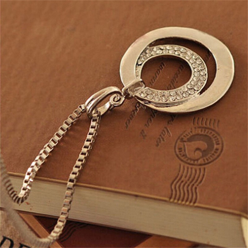 Kalung Rantai Panjang Lapis Silver Dengan Liontin Kristal Berlian Imitasi Untuk Wanita