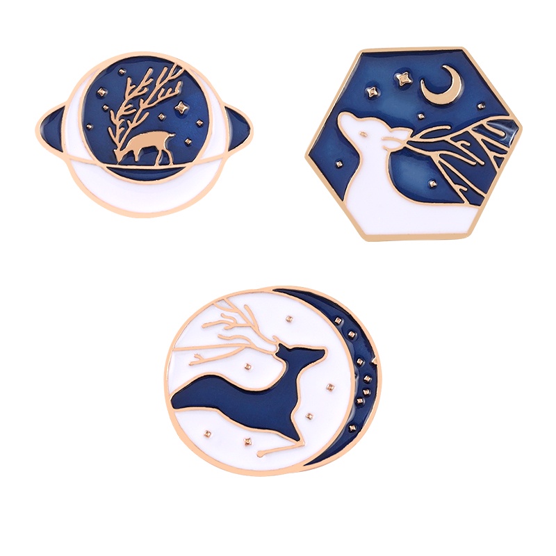 3 Styles Christmas Elk Lapel Pins Stars Moon Enamel Brooch Animal Backpack Badges Collectibles Gifts for Friends