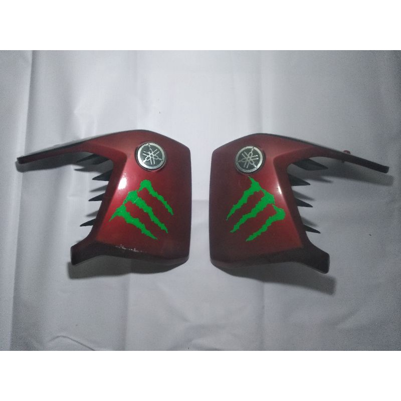 Sepasang Cover Sayap Tangki Yamaha Scorpio Z New Original