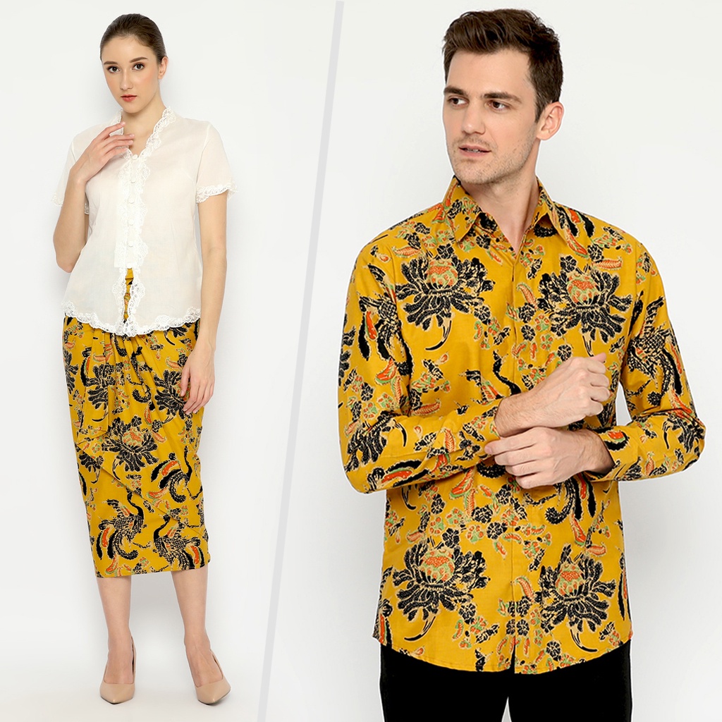 BATIK COUPLE KELUARGA  Kemeja Rok Lilit Instan Batik Pria Lengan Panjang Slimfit Premium Kuning Hitam 724035 Cap 72 - Baju Kemeja Atasan Pakaian Batik Couple Cople Pria Cowok Laki Laki Remaja Keluarga Lengan Panjang Modern Slimfit Premium Kekinian