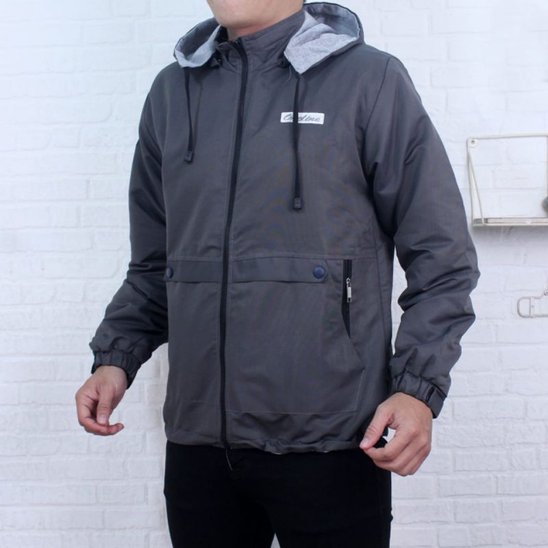 Jaket Pria Parasut  Distro Outdoor Hoodie Waterproof Terbaru