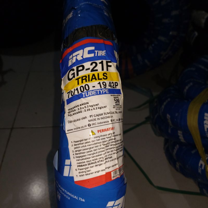 BAN LUAR TUBE TYPE 70/100-19 GP-21F TRIALS IRC SEPEDA MOTOR