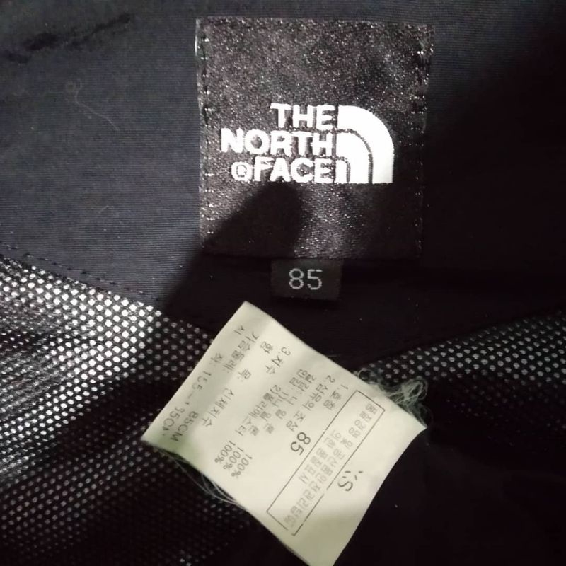 jaket tnf saku samping
