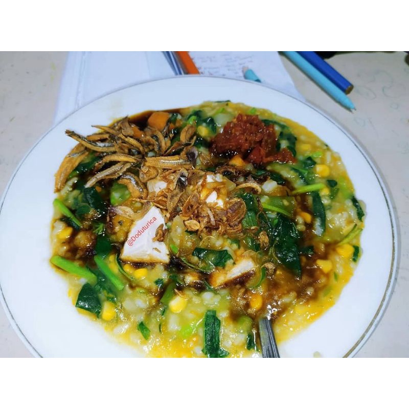 

Tinutuan alias Bubur Manado