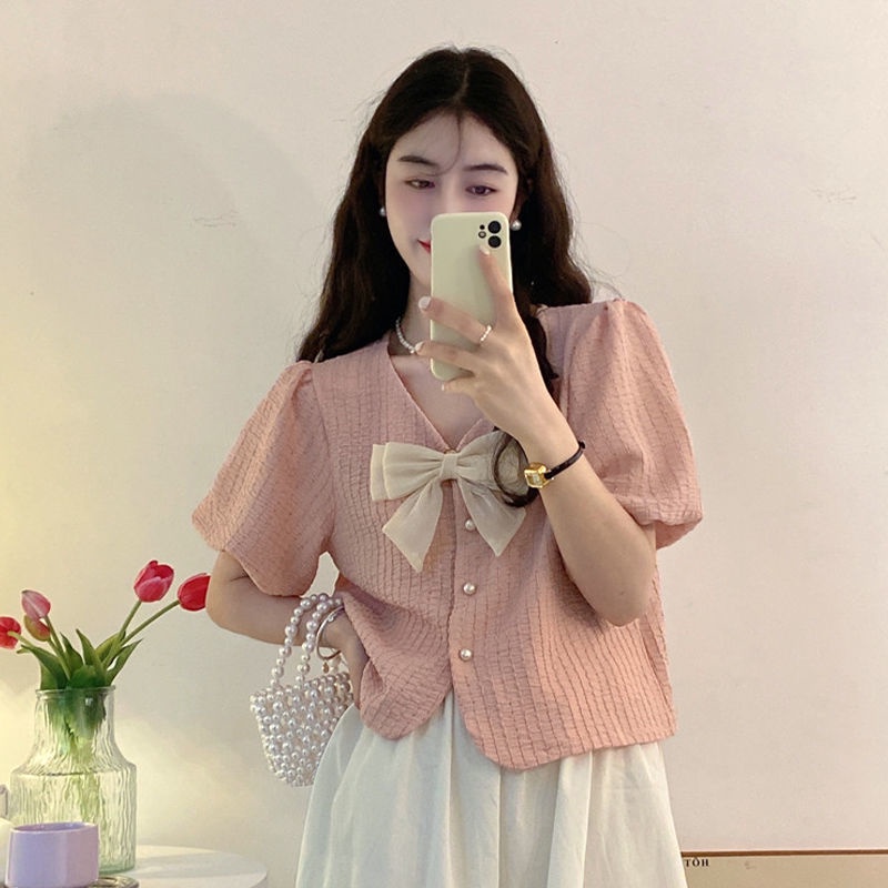 Pink V-neck bow-knot shirt desain wanita ceruk musim panas atasan pendek lengan engah lembut dan manis Korea