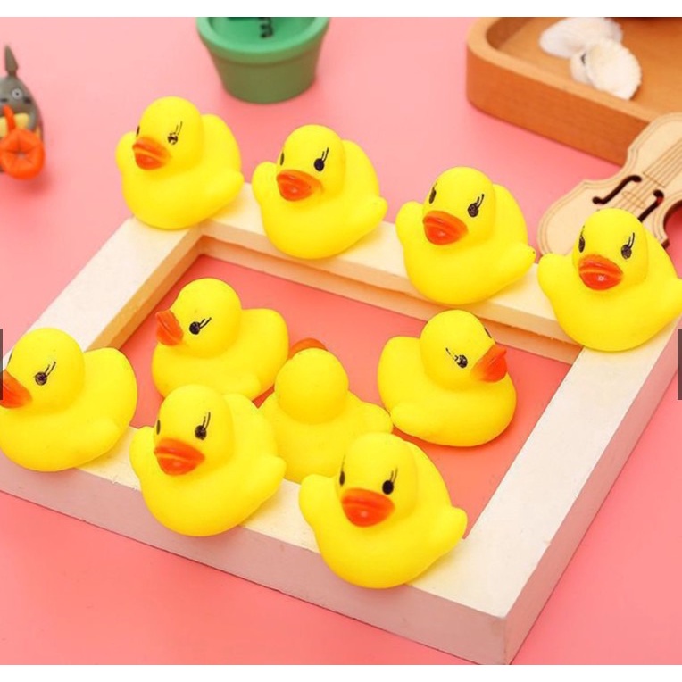 Mainan Bayi Anak Bebek Bath Toys Karet Baby Duck Mandi Bath