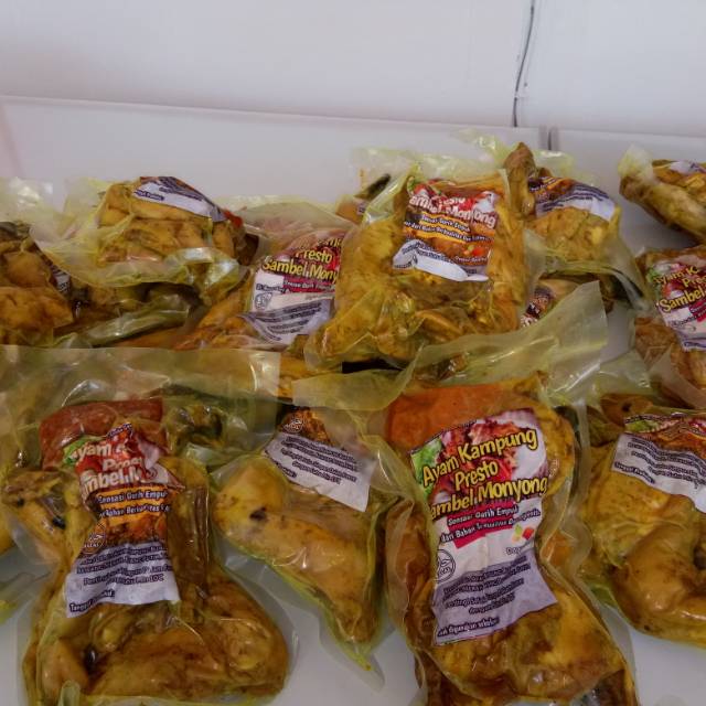 

Ayam kampung ungkep enak +sambel