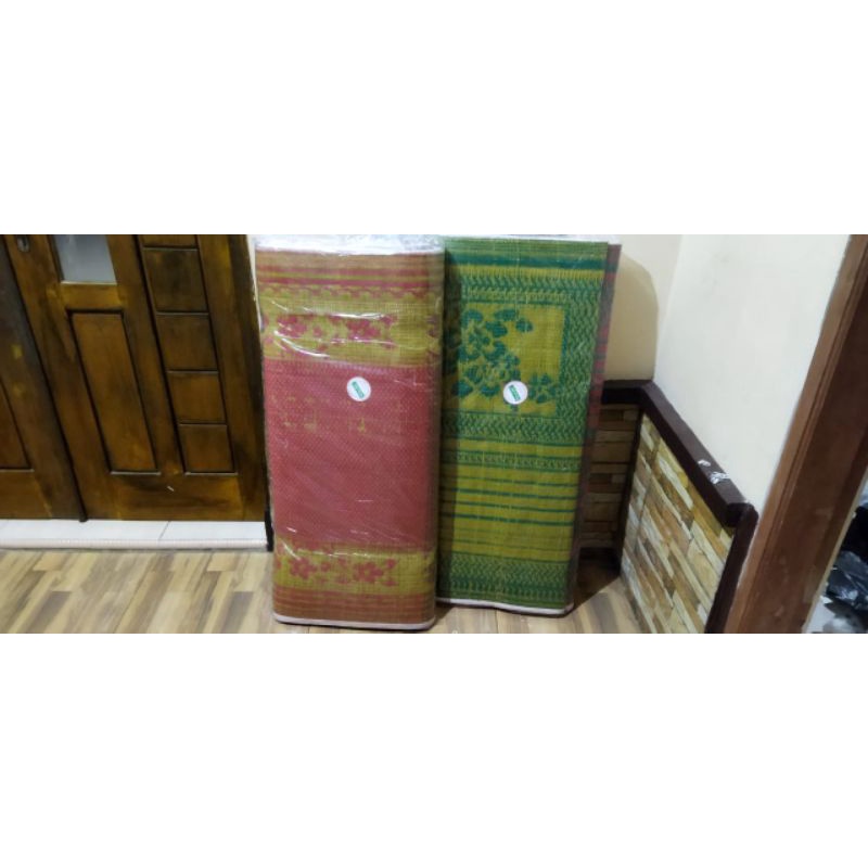 Tikar Plastik Jumbo 3x3 meter Tikar lesehan Tiga Lipat cocok untuk dalam maupun luar ruangan