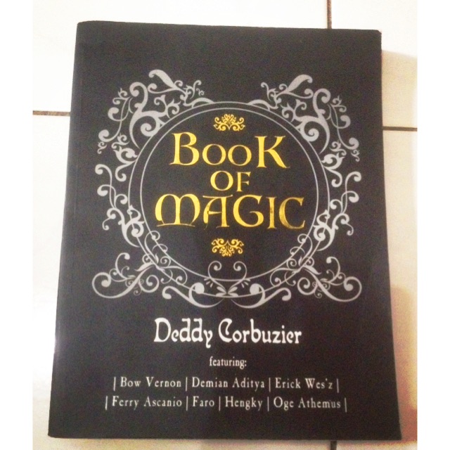 Buku "Book of Magic" Deddy Corbuzier