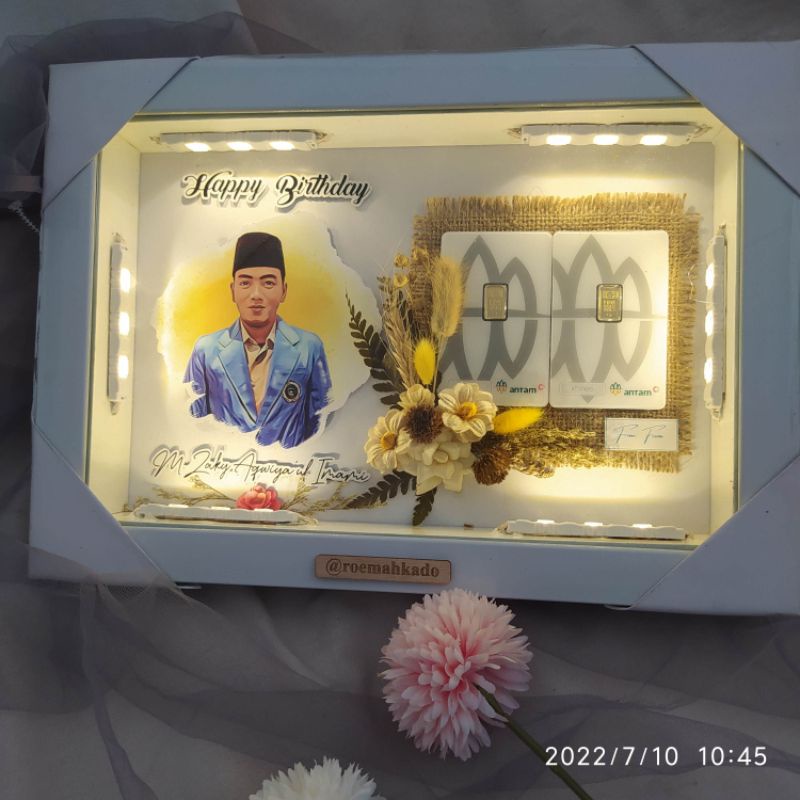 Hampers Frame Hias emas kado ulangtahun kado emas minigold