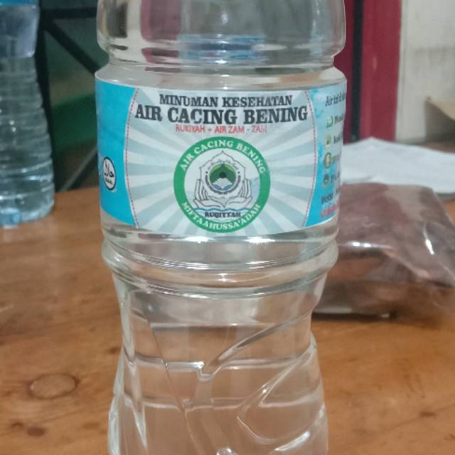 Air cacing bening