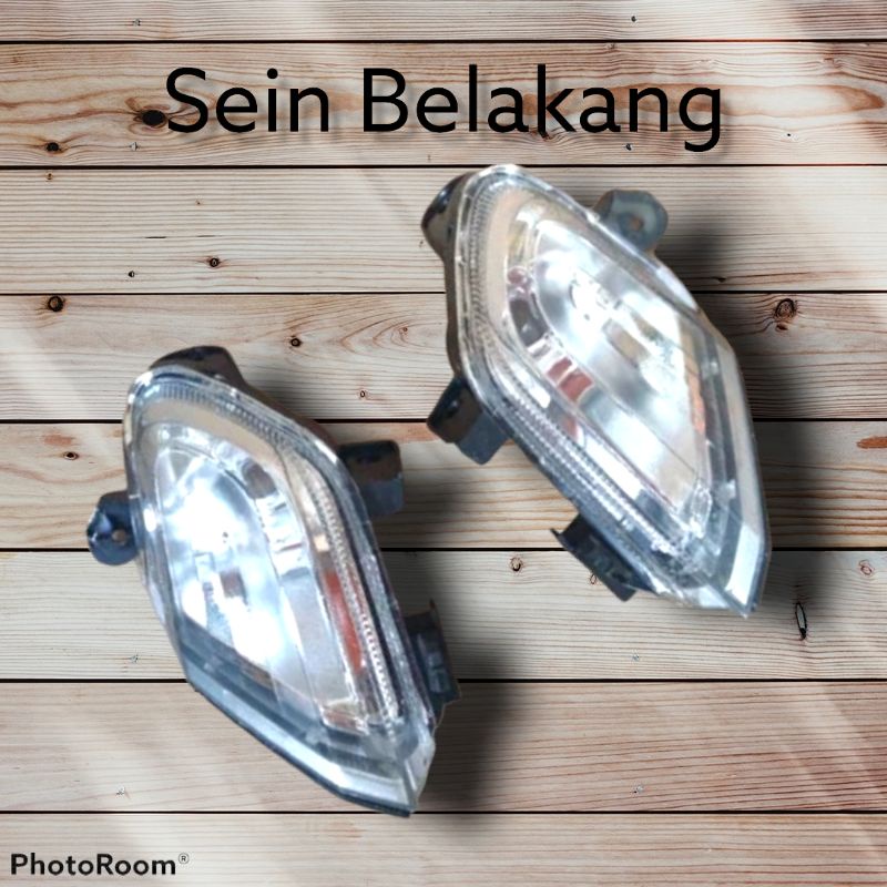 Reflektor Lampu Sen Belakang Honda Scoopy FI Tahun 2017