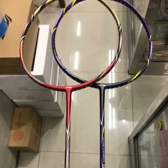 RAKET BADMINTON LINING UC 9000