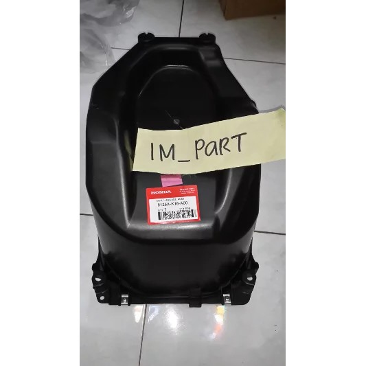 8125A-K16-A00 Box Luggage Bagasi Scoopy Fi JKT
