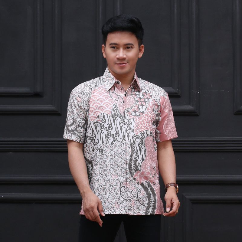 (COD) New Kemeja Pria Hem Batik Lengan Pendek Modis Kekinian