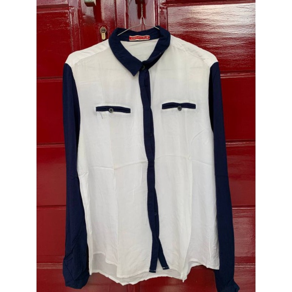 Preloved Kemeja C2/Heath/Logo