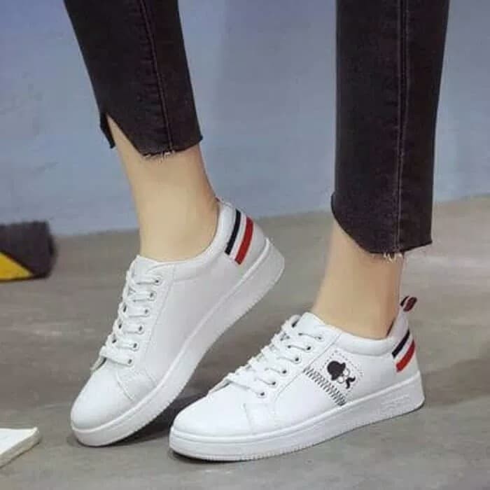 Sepatu Sneakers Wanita Tanpa Tali Elastis Ala Korea Sole Karet Te EY999 Sneaker France Kumis - Putih