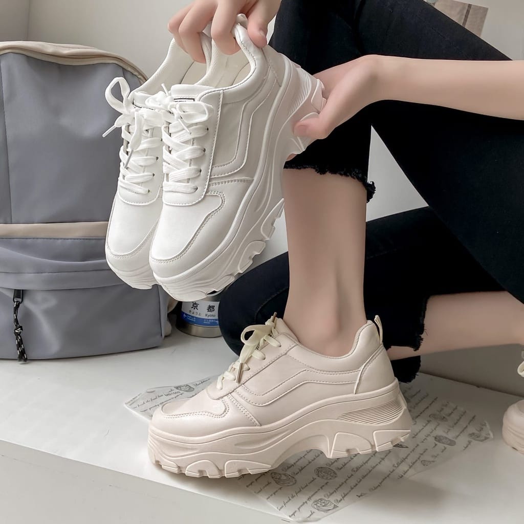 SEPATU SNEAKERS WANITA KOREA TAEYONG VN 01 TERBARU-1
