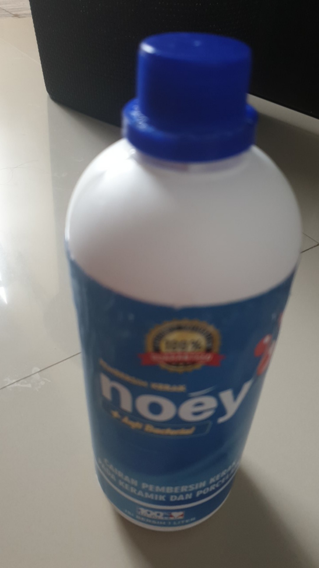 Noey Pembersih Kerak Keramik Porselen Lantai Kloset Toilet Kamar Mandi - 1000ml