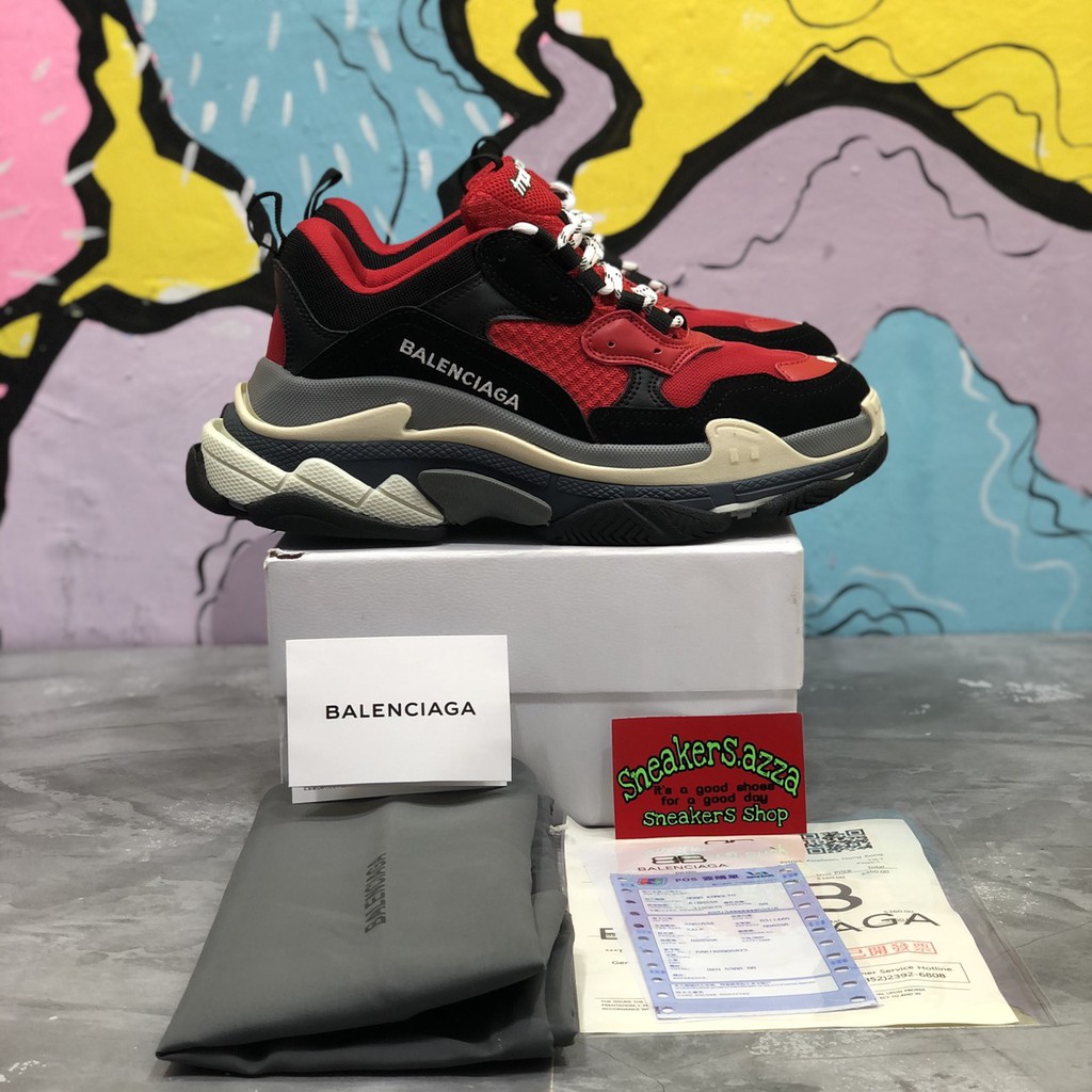 Sepatu Balenciaga Triple S red black