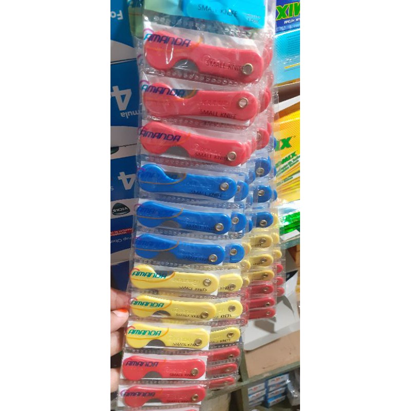 

KATER KECIL 1 RENCENG ISI 12 PCS